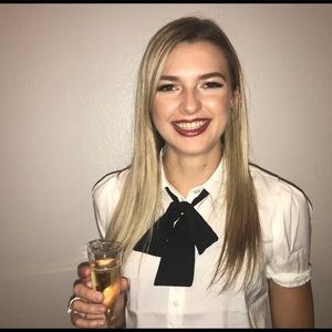 Meet your Posher, Carson